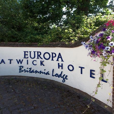 Europa Gatwick Hotel & Spa Crawley  Exteriér fotografie